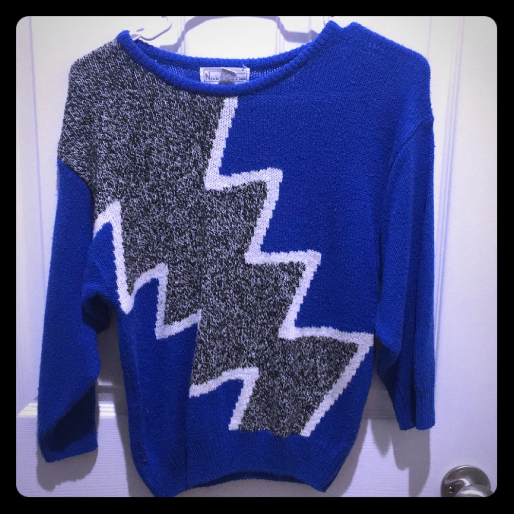 Retro sweater ⭐️ 5 for $15! ⭐️
